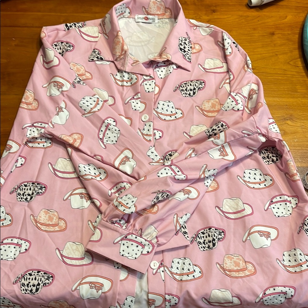 Chic Pink and White Cowboy Hat Pattern Blouse